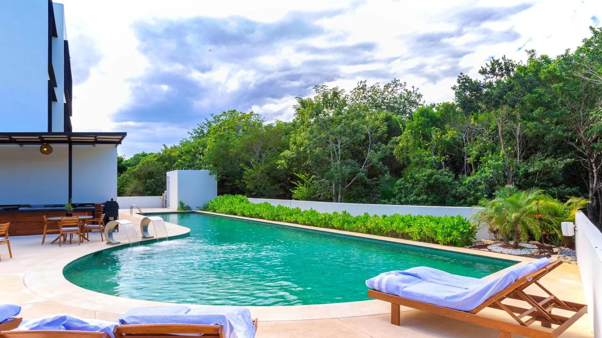 Solmare Apartments & Suites Akumal